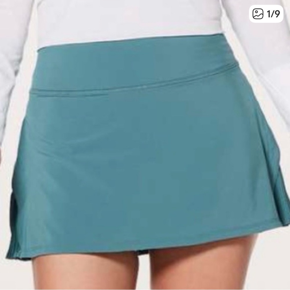 Lululemon Play-off-the-Pleats Skirt